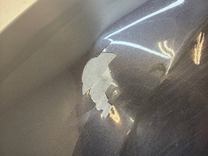 Крыло переднее левое