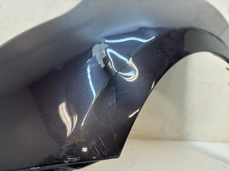 Крыло переднее левое