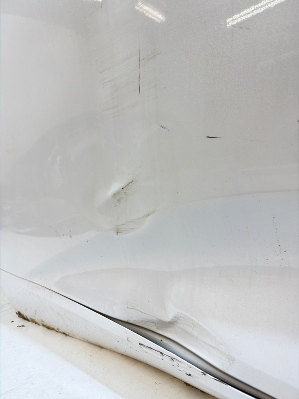 Дверь задняя правая