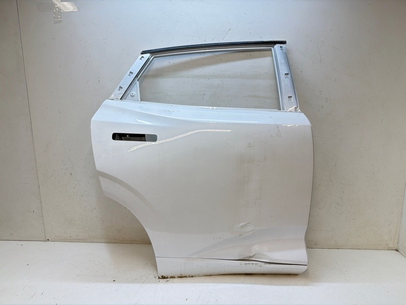 Дверь задняя правая