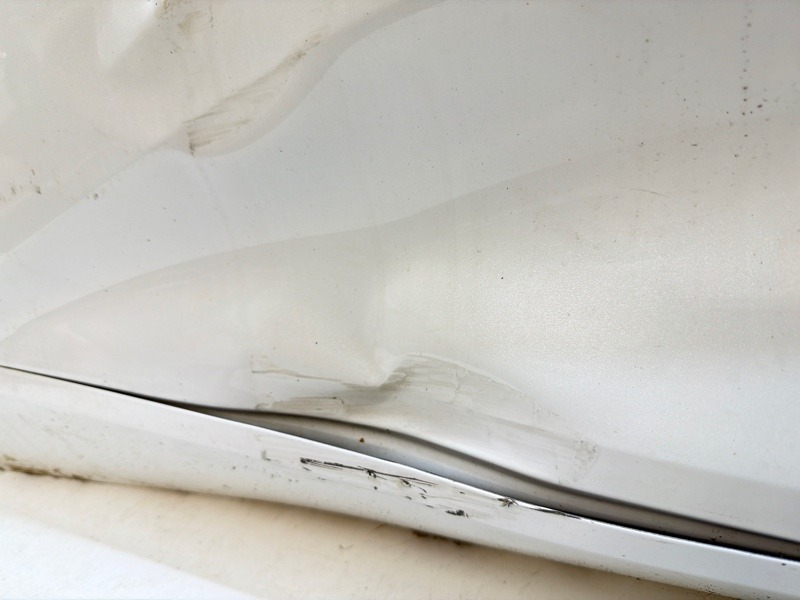 Дверь задняя правая