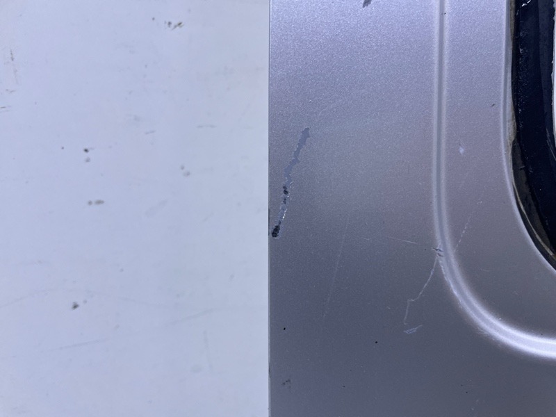 Дверь задняя левая