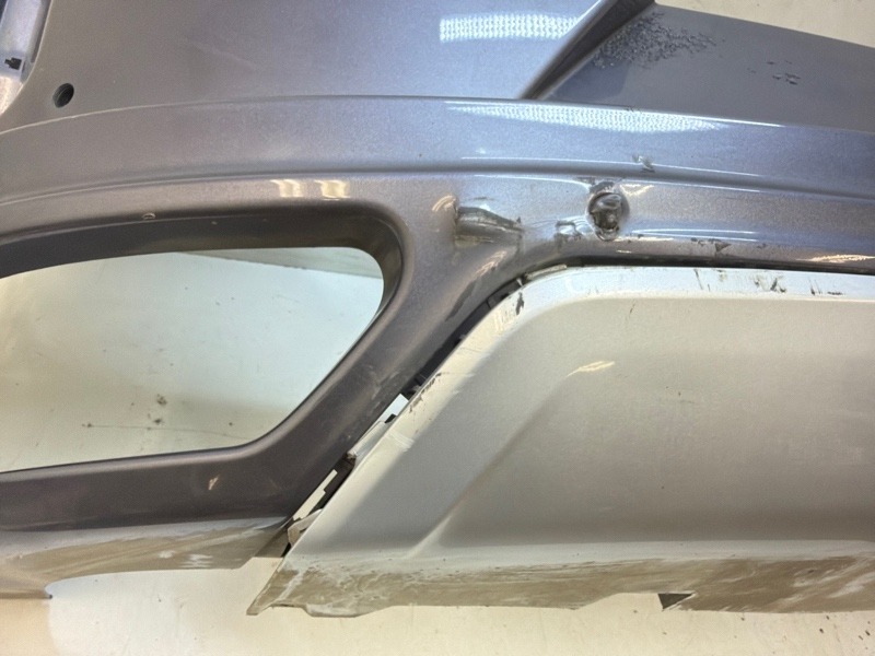 Бампер задний