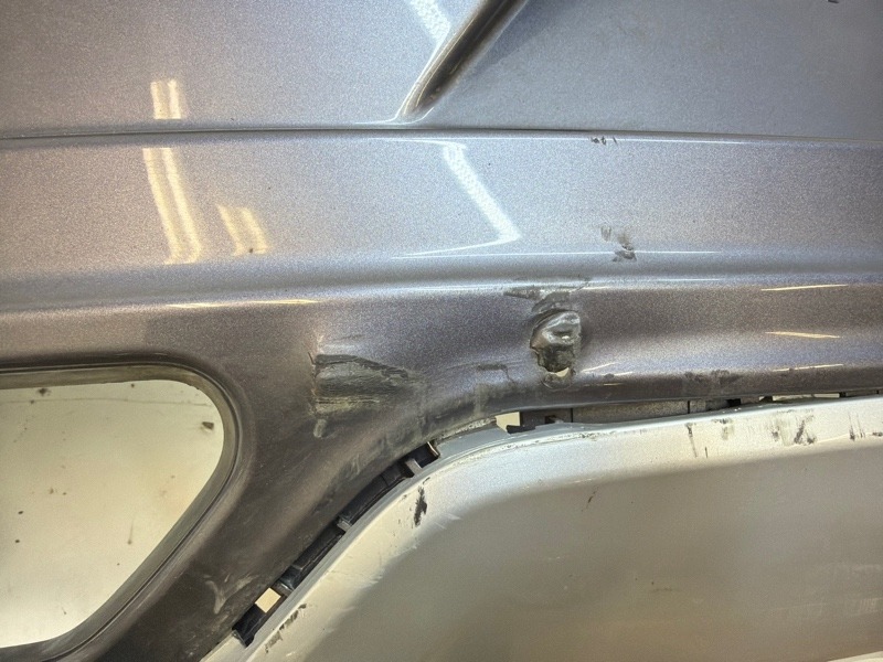 Бампер задний