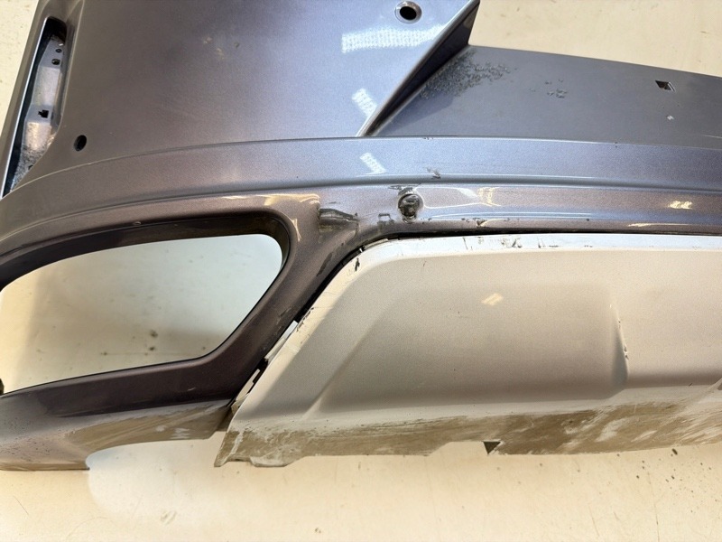 Бампер задний