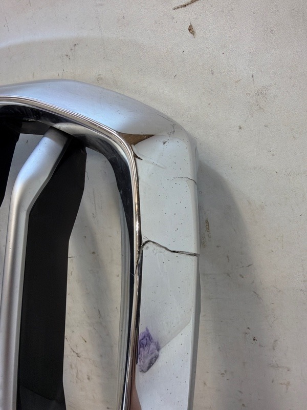 Решетка радиатора