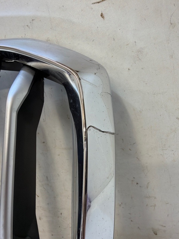 Решетка радиатора