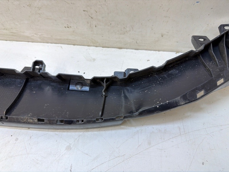 Кронштейн переднего бампера