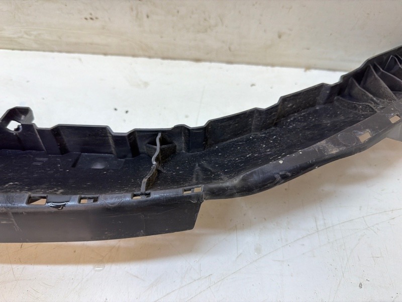 Кронштейн переднего бампера