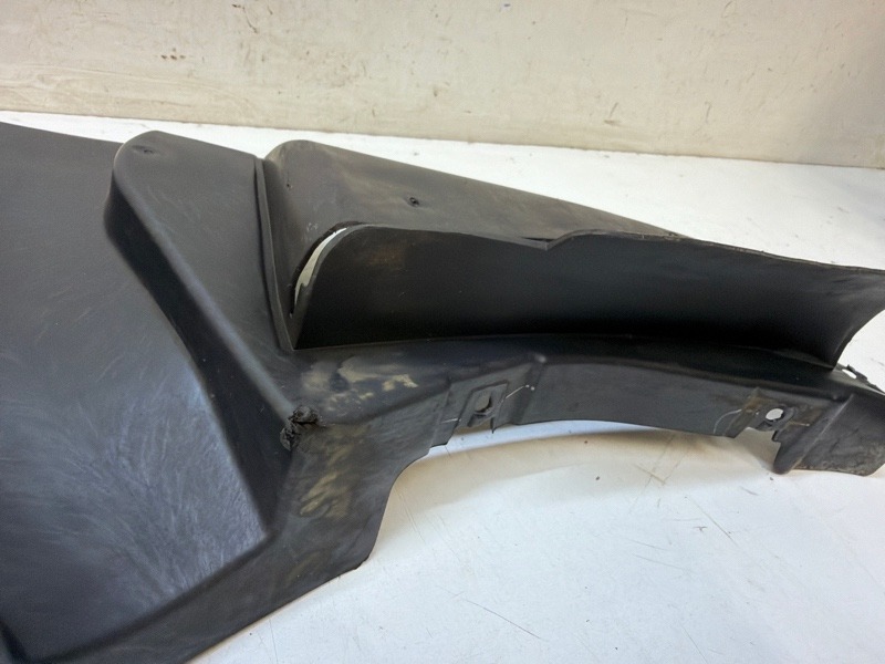 Пыльник двигателя