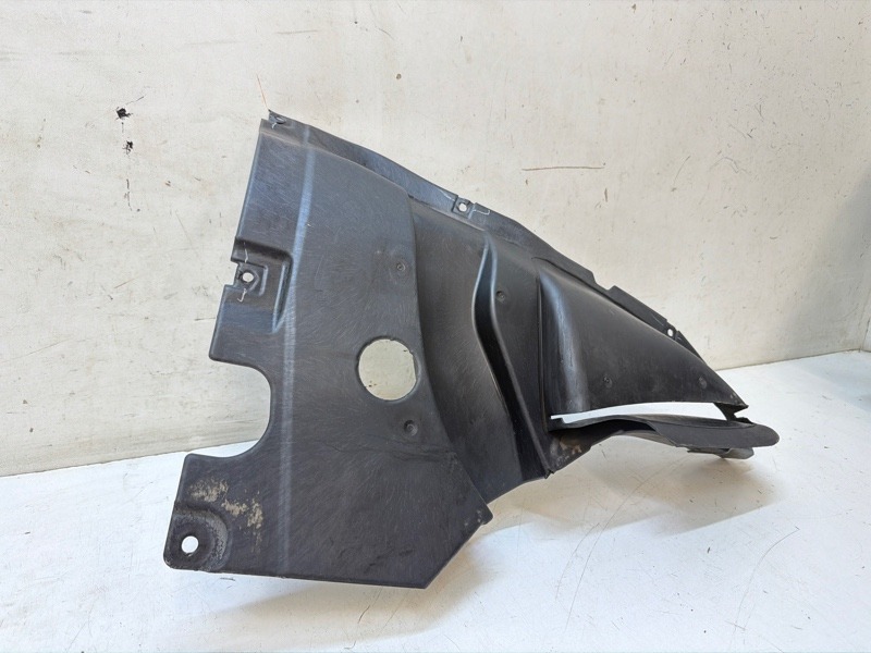 Пыльник двигателя