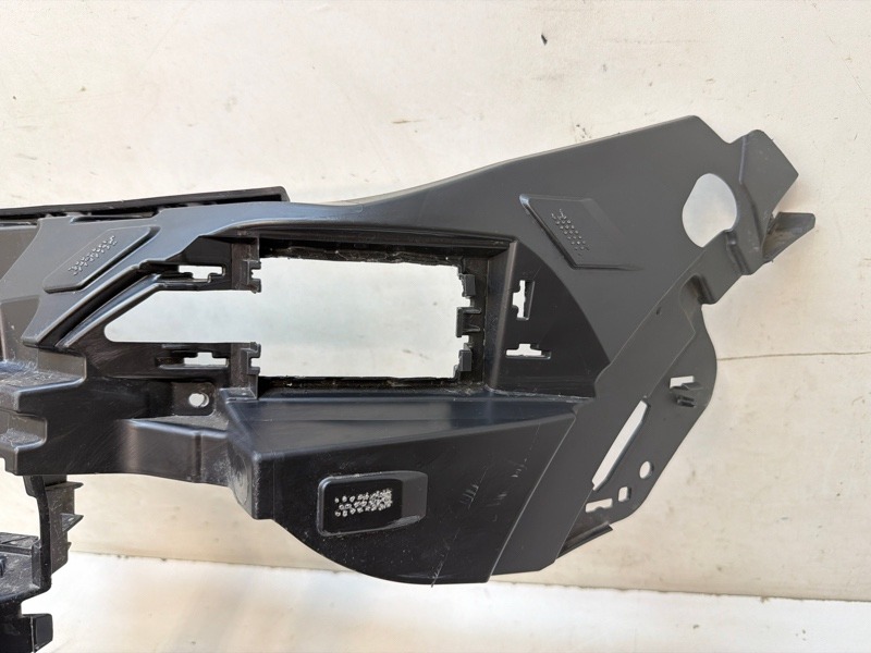 Кронштейн фары противотуманной левой