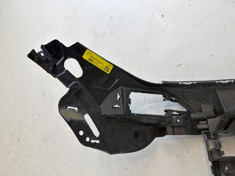 Кронштейн фары противотуманной левой