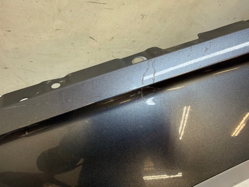 Крыло переднее левое