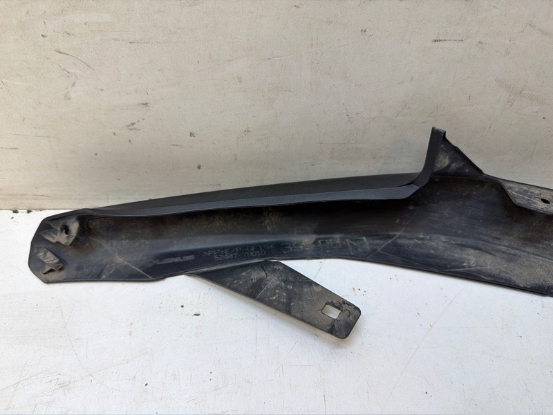 Спойлер переднего бампера правый