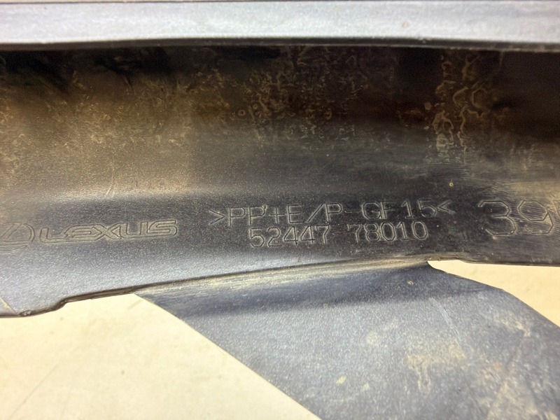 Спойлер переднего бампера правый