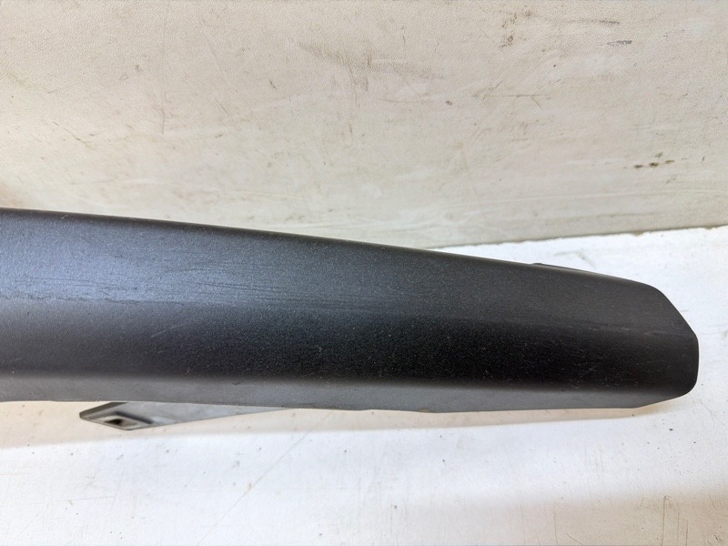 Спойлер переднего бампера правый