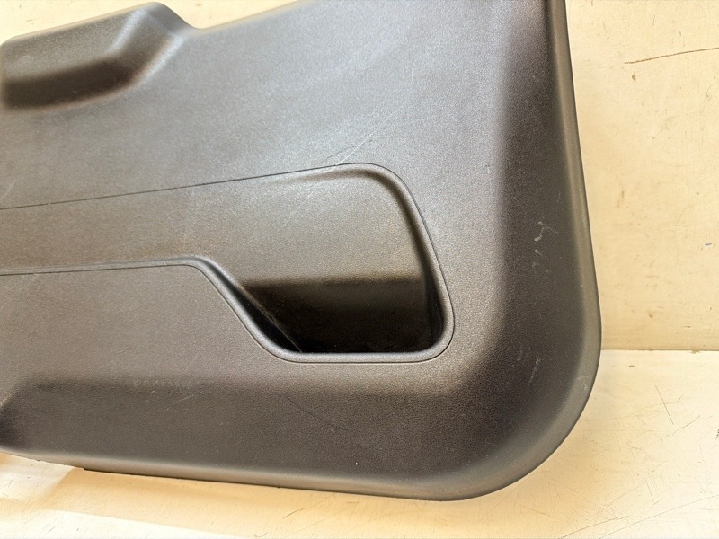 Обшивка крышки багажника