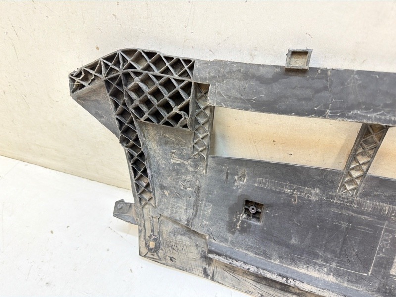 Пыльник двигателя