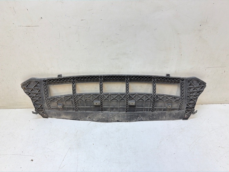 Пыльник двигателя