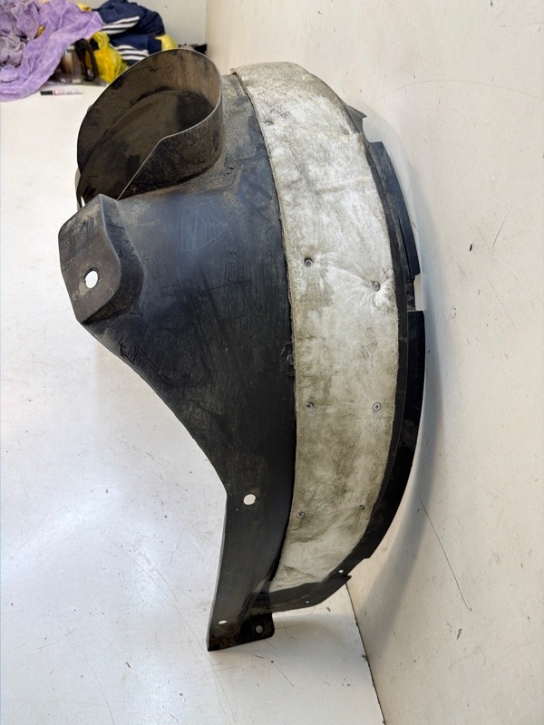 Локер передний правый