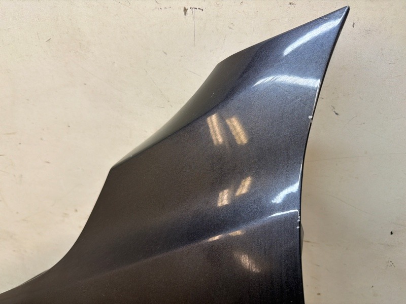 Крыло переднее левое