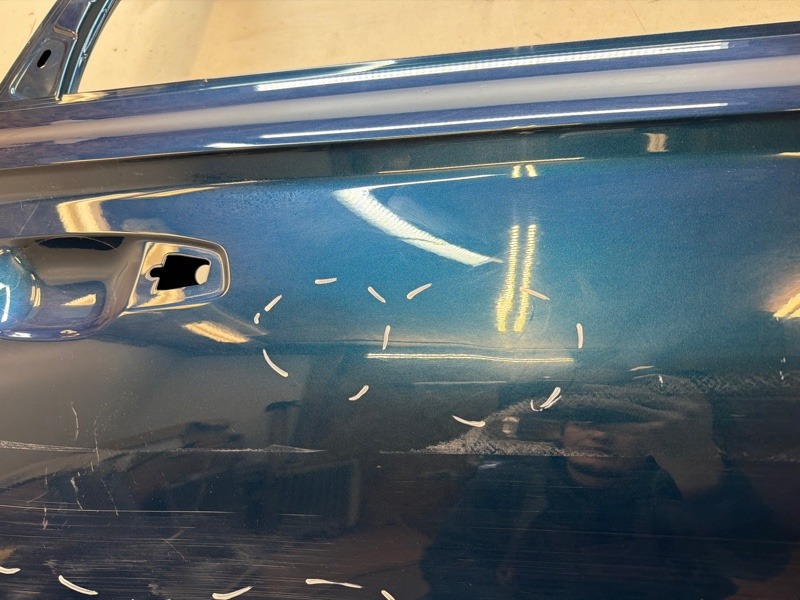 Дверь задняя правая