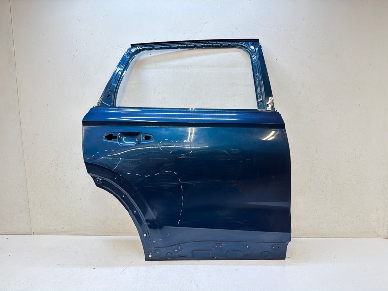 Дверь задняя правая