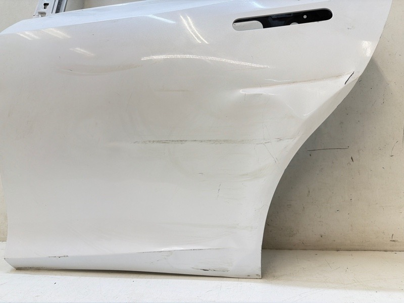 Дверь задняя левая