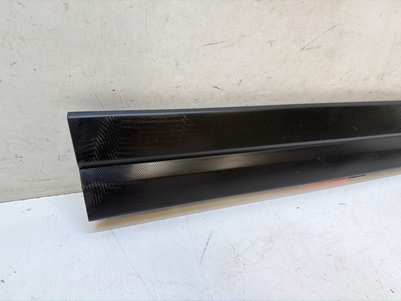 Накладка двери передней правой