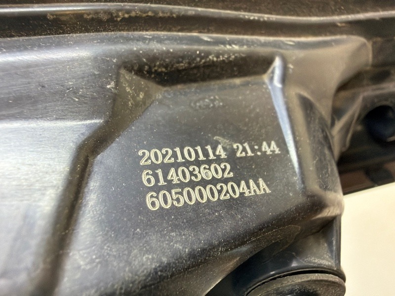 Фонарь задний правый