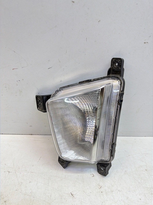 Фара противотуманная