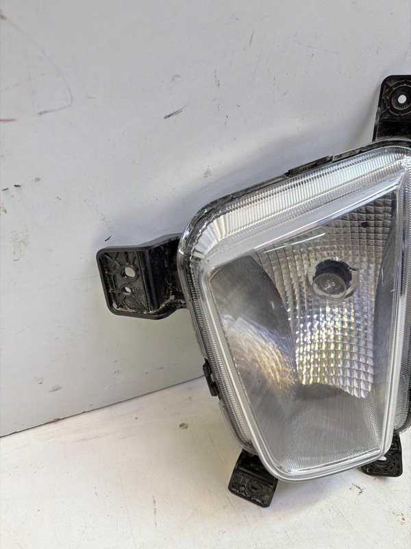 Фара противотуманная