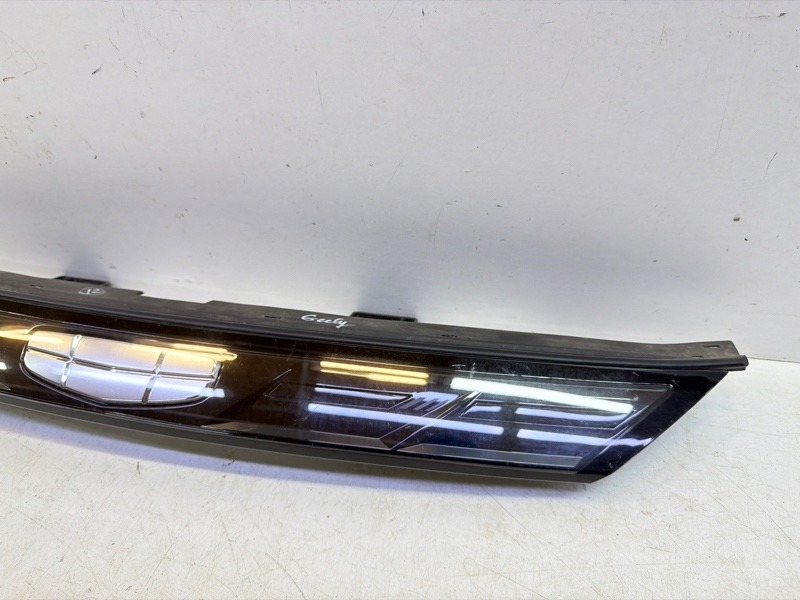 Накладка на решетку радиатора