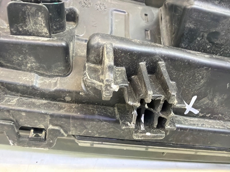 Накладка на решетку радиатора