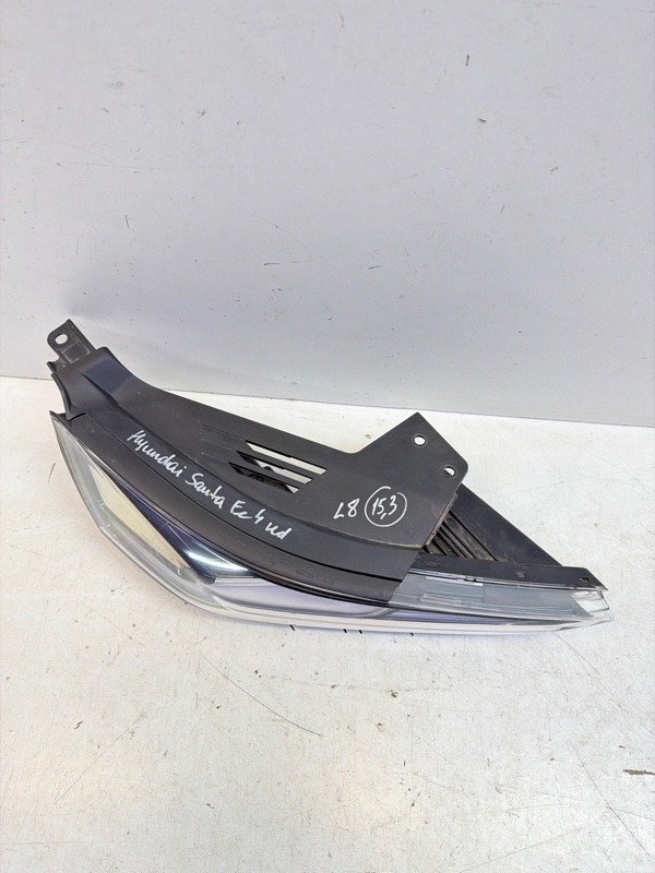 Фара противотуманная правая