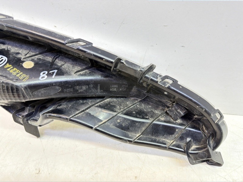 Фара противотуманная левая