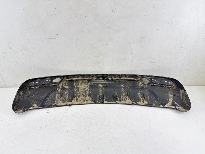 Накладка переднего бампера