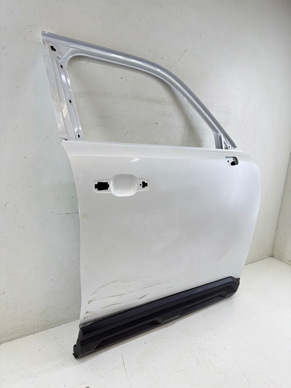 Дверь передняя правая