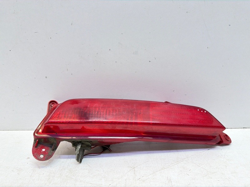 Фара противотуманная левая