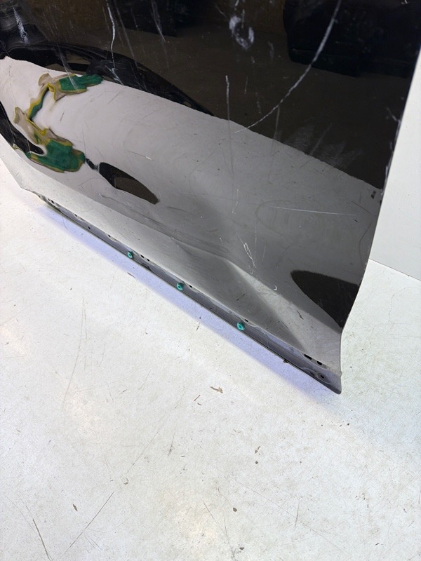 Дверь передняя левая