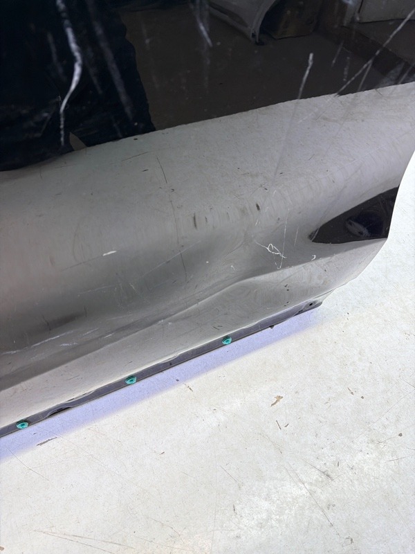 Дверь передняя левая