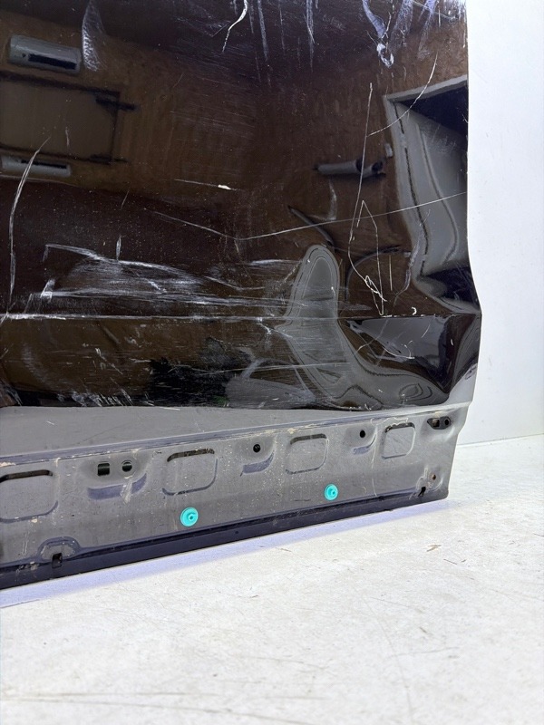 Дверь передняя левая