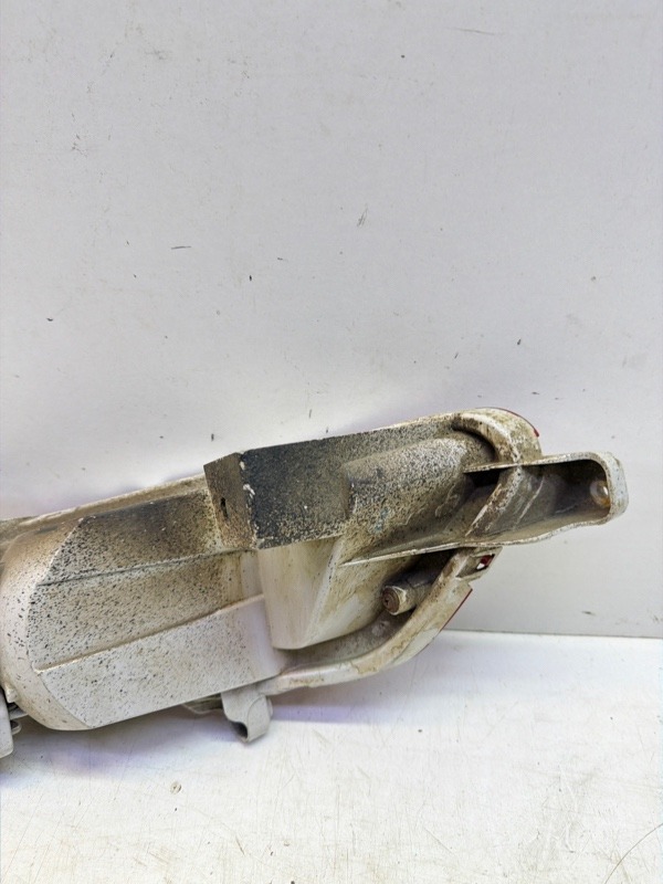 Фара противотуманная правая