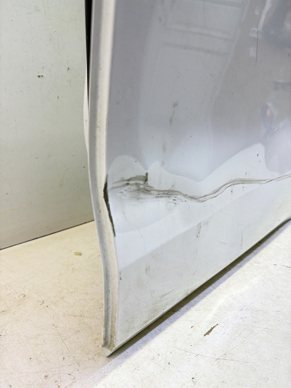 Дверь задняя левая