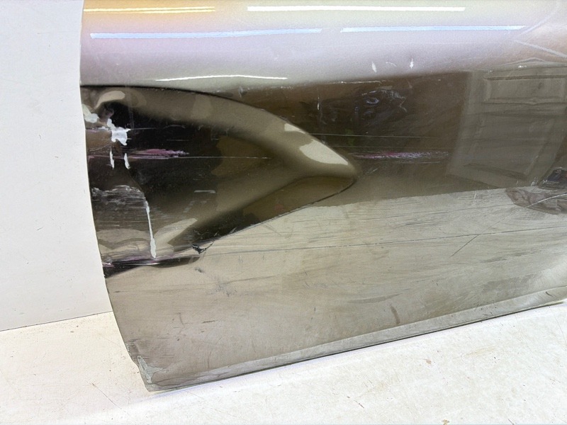 Дверь передняя левая