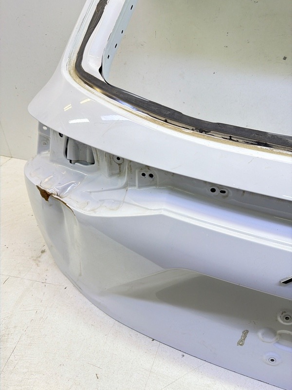 Крышка багажника