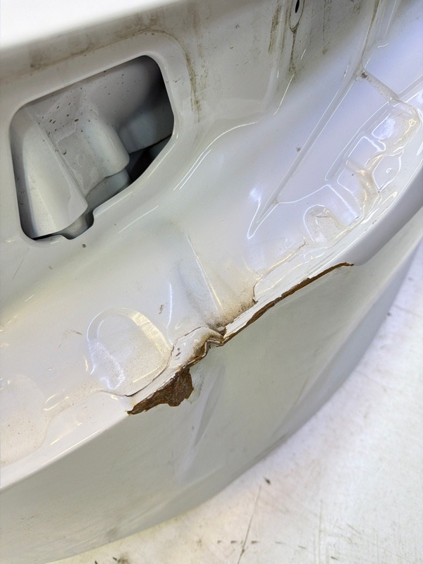 Крышка багажника