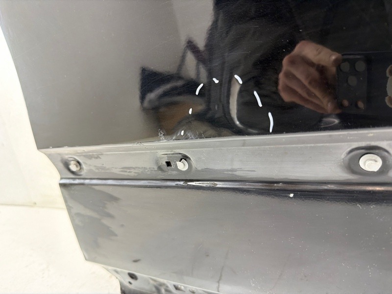 Дверь передняя правая