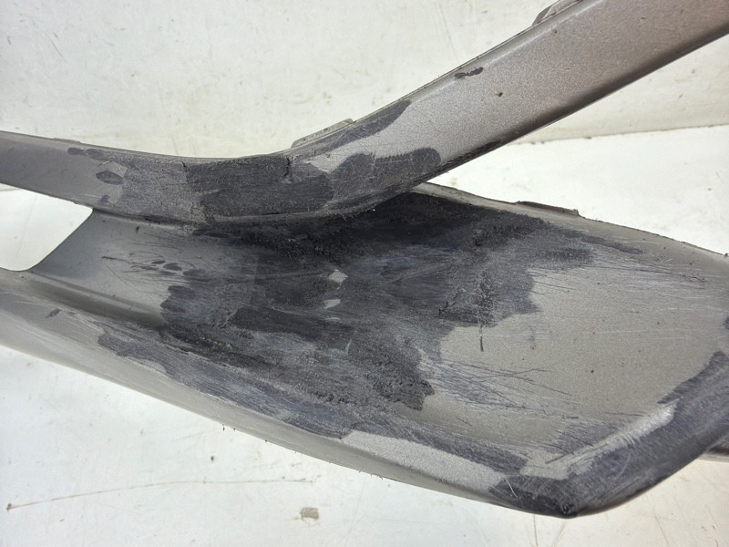 Спойлер переднего бампера